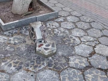 У Луцьку поселилися два нові кликуни. ФОТО