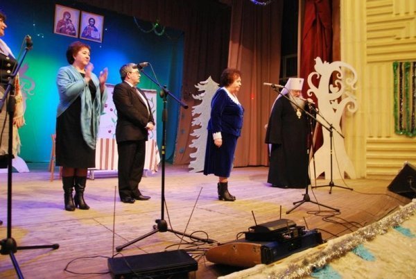 Священики влаштували обездоленим дітям свято. ФОТО