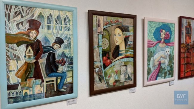 Волинська художниця презентувала свої роботи на виставці. ФОТО