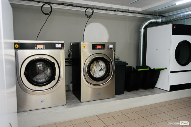 «SKF», «HappyKidsClub», «Modern Expo»: єдина екопральня у Луцьку робить бездоганними речі заводів, салонів та дитсадків* 