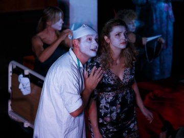 Польські театрали зібрали аншлаг у луцькій бібліотеці