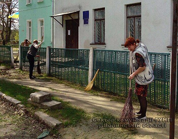На Волині поліцейські вийшли на толоку. ФОТО 