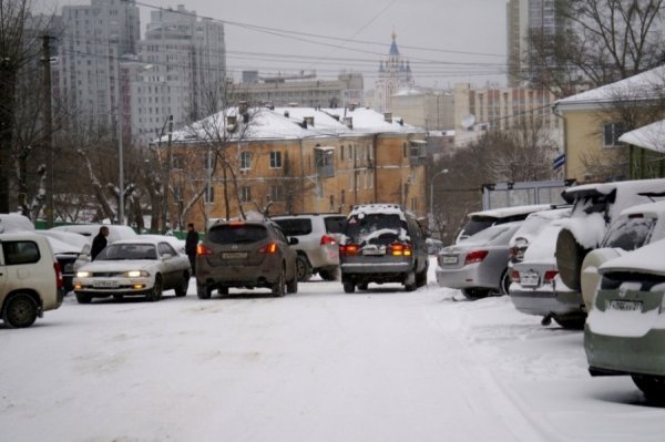 Масова аварія в Росії: вулиця стала звалищем битих машин. ФОТО. ВІДЕО