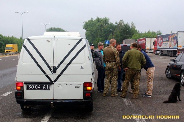 На Волинь привезли тіло загиблого на Сході Героя. ФОТО