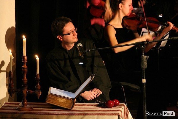 У Луцьку співали барокові колядки. ФОТО