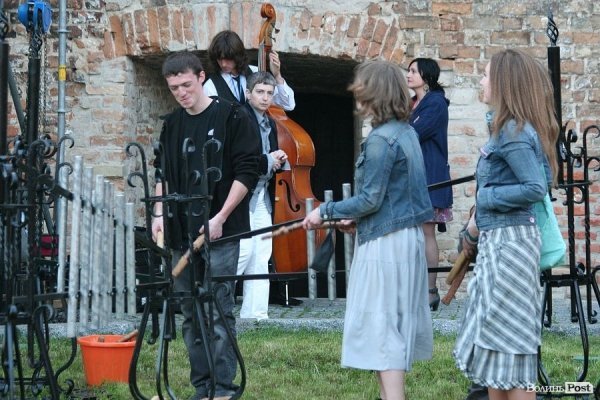 Звукова скульптура в замку має волинську душу, - автор