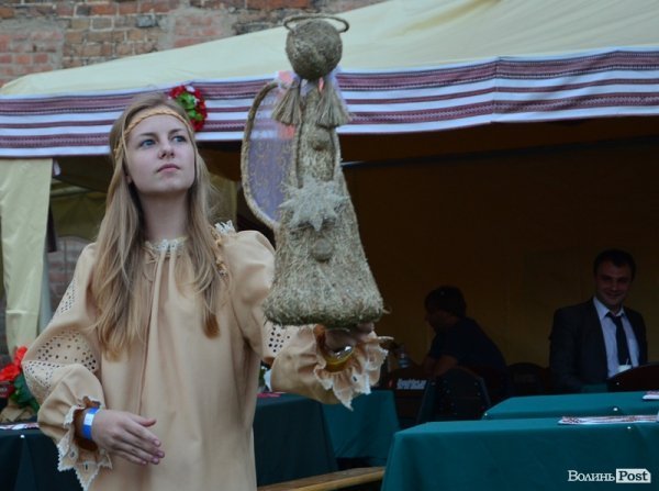 «Ніч у Луцькому замку-2013» стартувала. ФОТО 