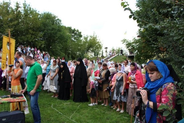 У волинському монастирі молились за бійців, які перебувають на Сході. ФОТО