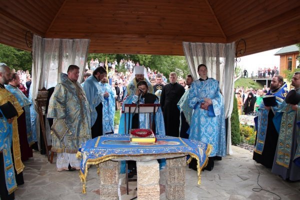 У волинському монастирі молились за бійців, які перебувають на Сході. ФОТО