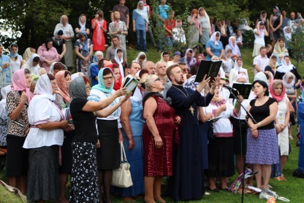 У волинському монастирі молились за бійців, які перебувають на Сході. ФОТО