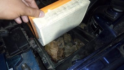 На «Ягодині» упіймали ковельчанку з бурштином. ФОТО