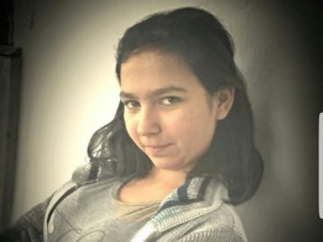 Пішла на шкільний автобус і зникла: на Волині розшукують школярку. ФОТО