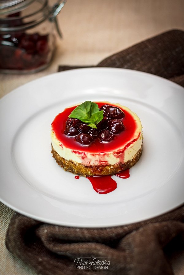 Фотовиставка Паші Луцаки