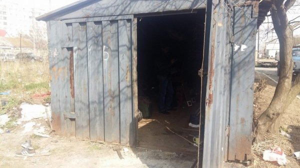 У центрі Луцька демонтували гаражі. ФОТО