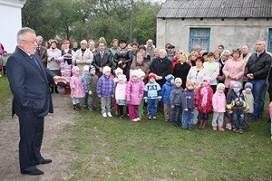 Як на Волині піаряться на дитсадках. ФОТО