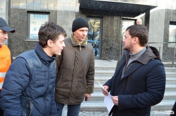 Автомайдан навідався до волинських нардепів. ФОТО. ВІДЕО