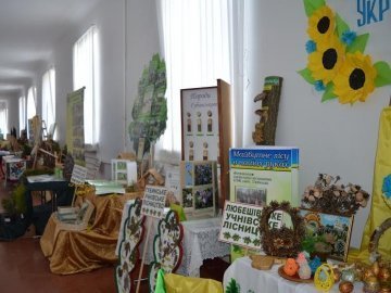 Учнівські лісництва Волині зібралися у Луцьку. ФОТО