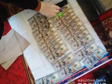 Заступнику голови Ковельської РДА, якого затримали на хабарі, оголосили про підозру