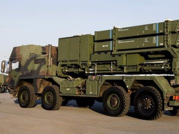 В Україну з Німеччини надійшли додаткові ракети для систем протиповітряної оборони IRIS-T