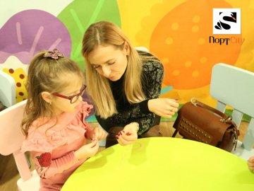 У «ПортCity» влаштували майстер-клас з пошиття фетрових іграшок*