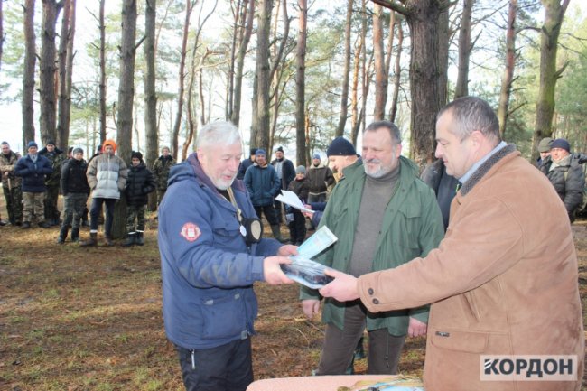 Як на волинському озері змагалися рибалки. ФОТО