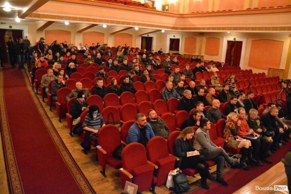 У Луцьку розроблятимуть законодавчі зміни для власників авто із іноземною реєстрацією 