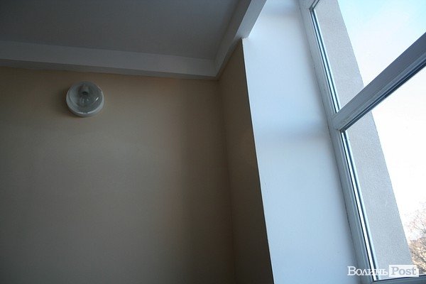 У Луцьку офіційно відкрили обвалений будинок після капітального ремонту. ФОТО