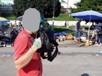 У Ковелі чоловіка, якого вважають збоченцем, облили зеленкою