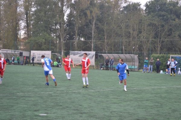 Луцькі ветерани футболу привезли міжнародну бронзу. ФОТО