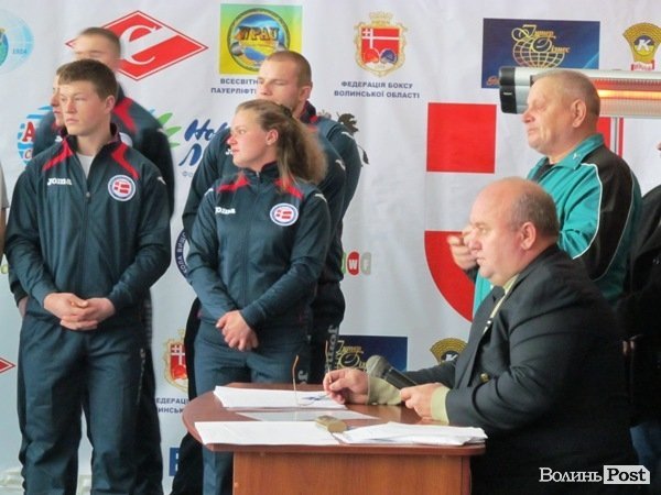 У Луцьку змагалися важкоатлети. ФОТО  