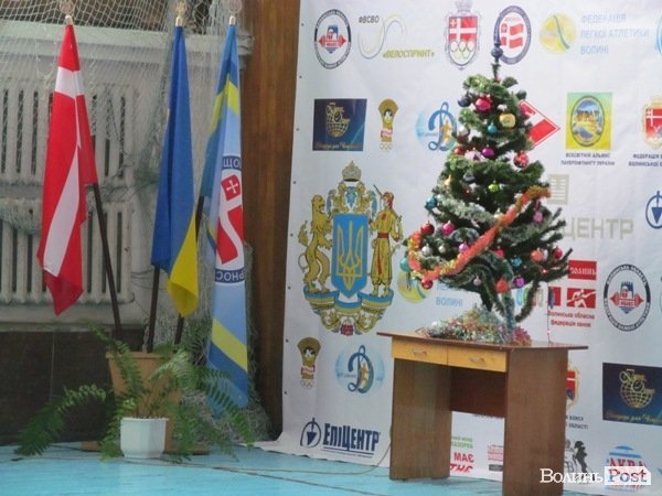 У Луцьку змагалися важкоатлети. ФОТО  