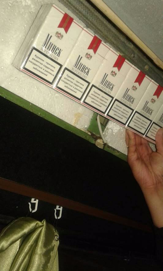 В «Устилузі» затримали авто з контрабандними цигарками