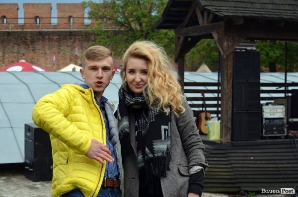 FOOD FEST STYLE. Варіації кед та шкірянок