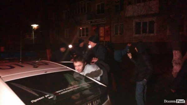 У Луцьку чоловік побуянив у інтернет-клубі