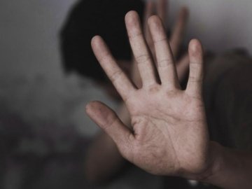 На Волині жінка роками знущалася з брата: як її покарали
