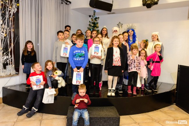 «Головне – нас не забувають»: компанія «СКФ Україна» влаштувала для дітей загиблих воїнів новорічну казку. ФОТО*