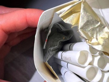 У Луцьку затримали двох чоловіків з наркотичними речовинами