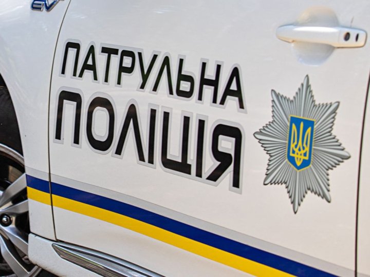 У Луцьку п'яний водій скоїв аварію та перекинувся на дах. ВІДЕО