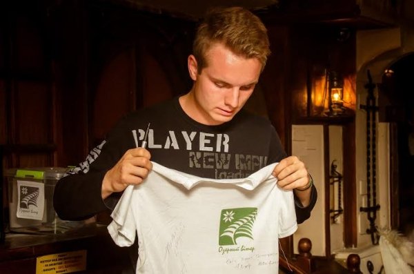 Благодійний рок-концерт зібрав у Луцьку аншлаг. ФОТО 