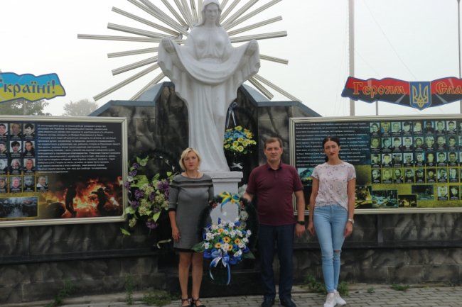 У громаді поблизу Луцька вшанували героїв, які боролися за незалежність України