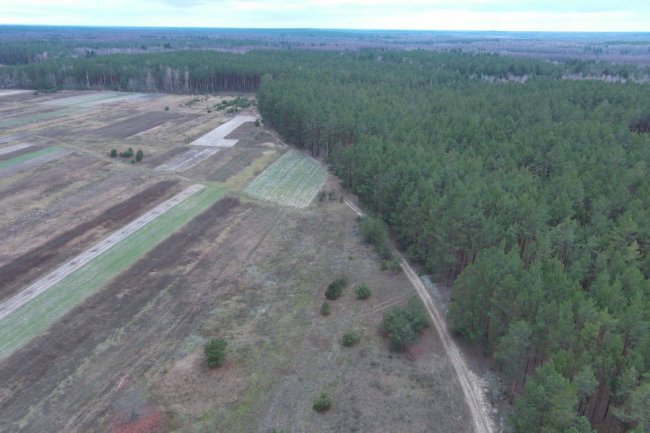 «Якби ви побачили з висоти, яка красива наша земля, ви б не стали її палити», - волинські рятувальники