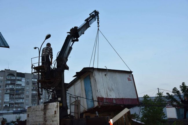 Чому з луцької автостанції прибрали п'ять кіосків