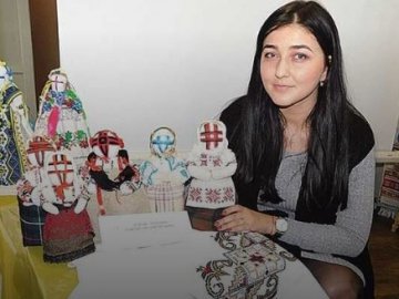 Волинська майстриня розповіла, як виготовляє унікальні ляльки-мотанки