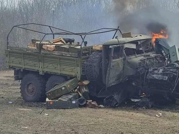 Українські воїни за добу знищили ще 600 загарбників, ворожий вертоліт і 5 танків