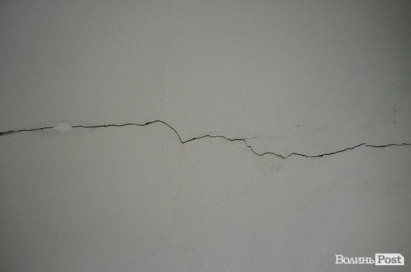 У Луцьку будинок Косачів тріщить по швах. ФОТО