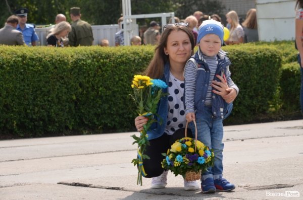 Луцьк зустрів героїв нацгвардії. ФОТО
