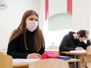У МОЗ розповіли, як завтра перевірятимуть учнів перед складанням ЗНО