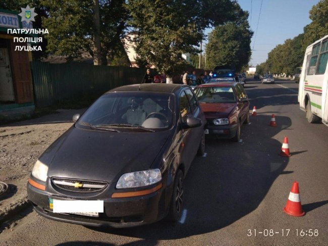 Побив дві машини: у Луцьку п’яний водій вчинив аварію
