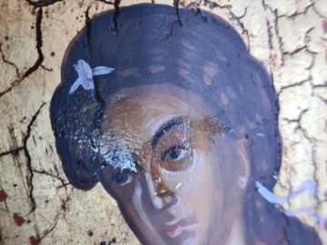 У монастирі на Волині замироточила ікона, що була написана і освячена на Горі Афон.ФОТО