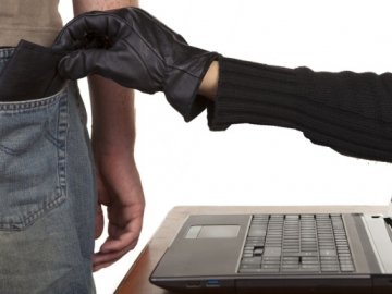 Волинянина «кинули» на гроші шахраї, обіцяючи гарну роботу за кордоном